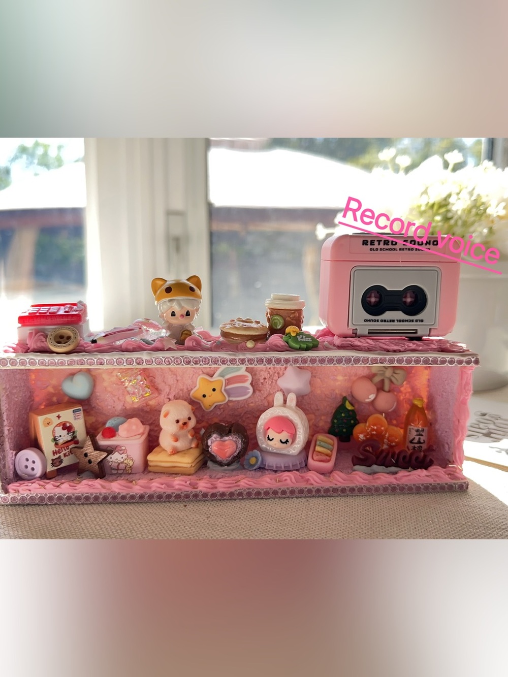 Cute Y2K Miniature Display Scene with Recording Keychain